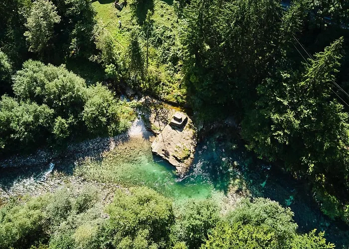 خيمة فخمة Camping Naturplac Na Skali 2*