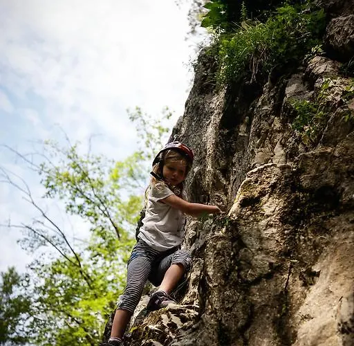 خيمة فخمة Camping Naturplac Na Skali Ljubno